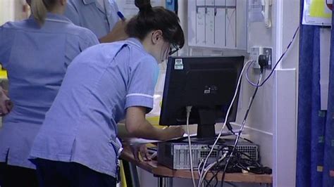 London Hospitals Face Aande Staff Shortages Bbc News