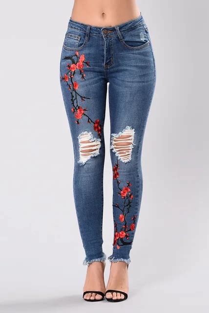 Bleu Jeans Femme 2017 Crayon Pantalon Avec Broderie Déchiré Jeans Pour