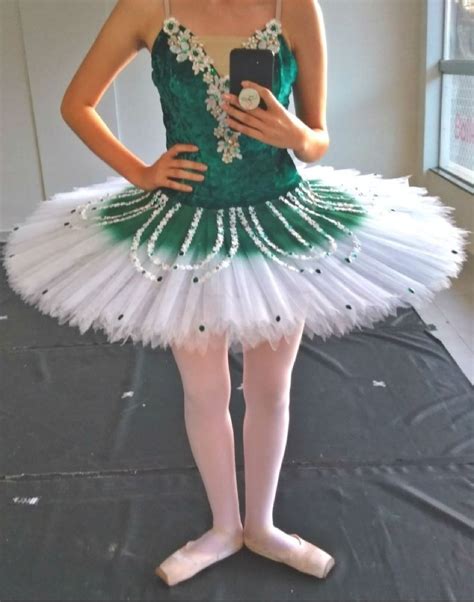 Tutu Prato Verde Ballet Clássico Moda Esportiva Feminina Luroka