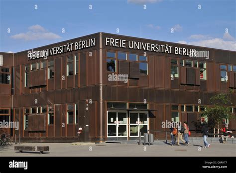 Free University Of Berlin Logo | Llyzxartwork