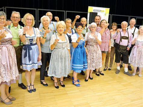 Beschwingter Oktobertanz beim sLändle tanzt in Koblach Dornbirn VOL AT