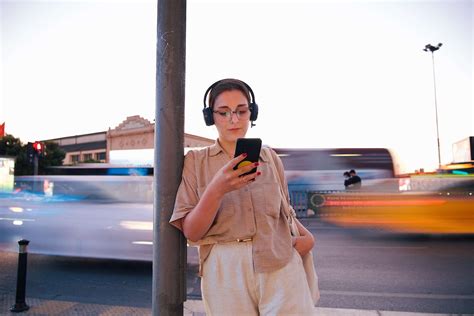 Forfait mobile pas cher B You casse les prix pour la rentrée