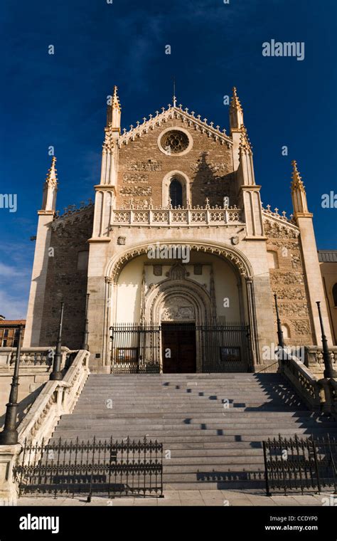 Iglesia de san jeronimo madrid fotografías e imágenes de alta