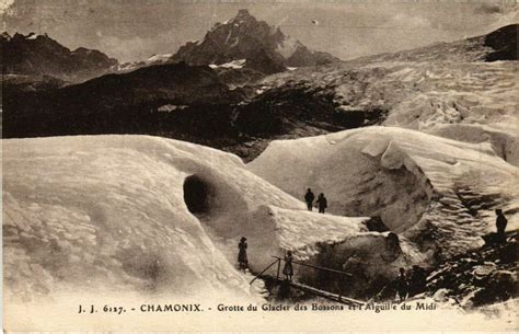 Chamonix Grotte Du Glacier Des Bossons E T L Aiguille Du Midi Cartorum