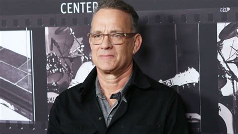 Tom Hanks Pode Fazer Biografia De Elvis Presley Sob Comando Do Diretor