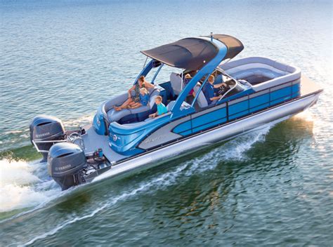 pontoon triple toon boat designers builders manufacturers