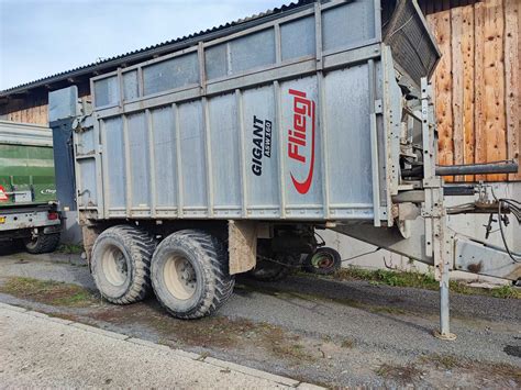 Przyczepa Rolnicza Fliegl Gigant ASW 160 Adapter Rozrzutnika