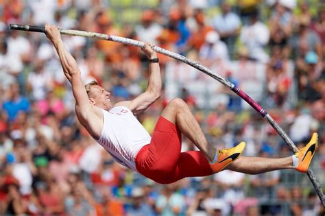 Me W Lekkoatletyce Lisek I Sobera Odpadli W El Skoku O Tyczce