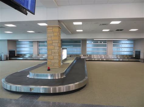 Carousels And Baggage Claim Gands Airport Conveyor Airport Baggage