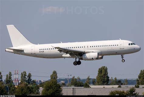 Ei Hjb Airbus A320 232 White Airways Andre Bonn Jetphotos