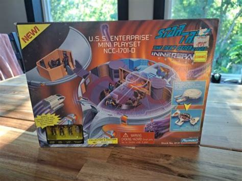 Playmates Star Trek Innerspace Uss Enterprise Mini Playset Ncc 1701 D Sealed 4563875722