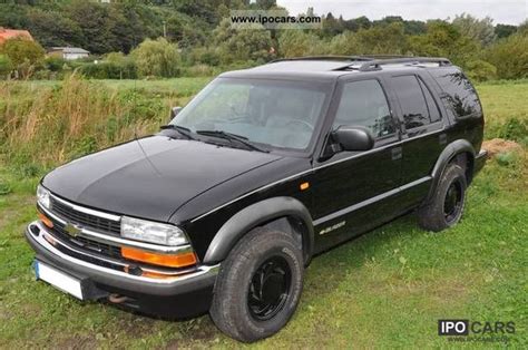 Chevrolet Blazer L Vortec V Car Photo And Specs