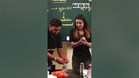 Anushka Mam Physics Wallah Anushka Mam Chemistry Experiment Short Avi Gk Gs Youtube