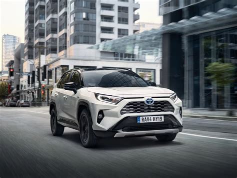 Toyota Rav Los A Os En Plena Forma Del Precursor De Los Suv