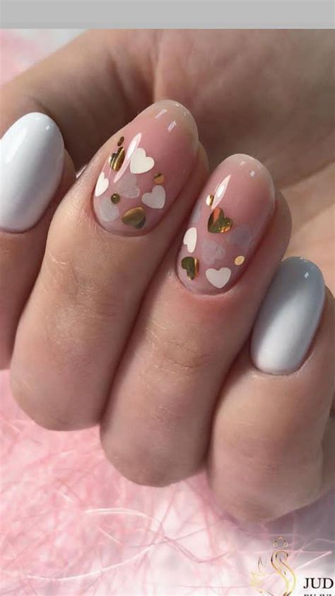 Pin By Eniko On Nailspiration Valentines Nails Nails Diy Valentine