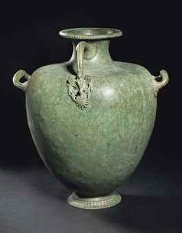 CLASSICAL PERIOD CIRCA MID 5TH CENTURY B C A GREEK BRONZE HYDRIA