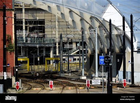 Victoria Rail Station Stock Photo Alamy