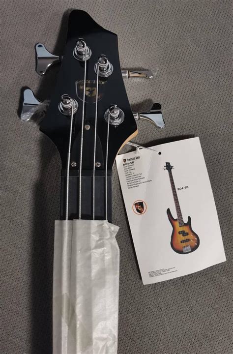 Skywing Bass Guitar 4 String Blue Hobbies Toys Music Media