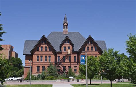 Looking N At Montana Hall Montana State University 201 Flickr