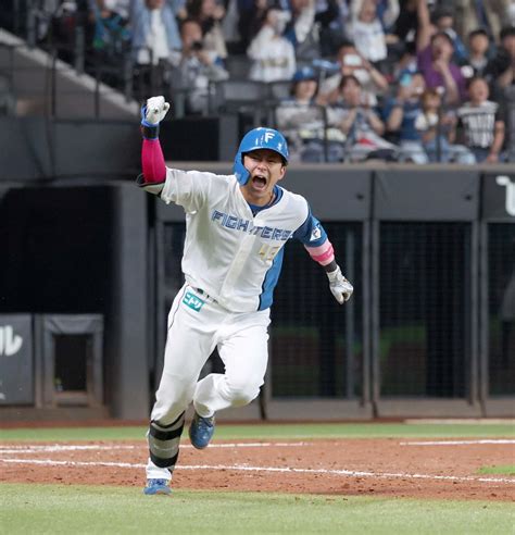 【日本ハム】今季3度目のサヨナラ勝ち、水野達稀が決めた！ 首位ソフトバンクと4・5差に プロ野球写真ニュース 日刊スポーツ