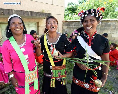 Wa Ethnic People Celebrate New Rice Festival Cn