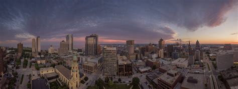 Milwaukee Skyline 2019 | Milwaukee skyline, Skyline, Milwaukee