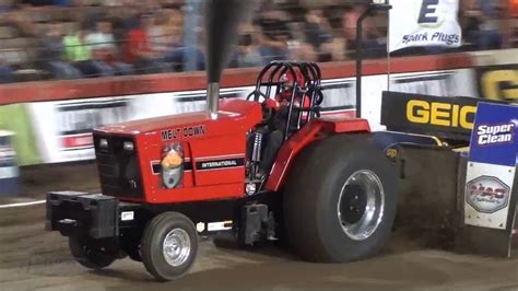 2015 Tractor Pulling Pro Stocks Pulling At The Scheid Diesel Extravaganza Friday Youtube