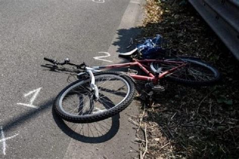 Ciclista Enne Perde La Vita In Incidente Con Auto