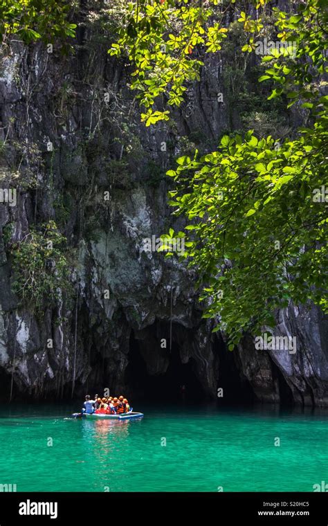 Beautiful Lagoon The Beginning Of The Longest Navigable Underground