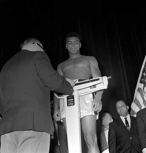 Muhammad Ali S 70th Birthday 70 Iconic Pictures From A Golden Career