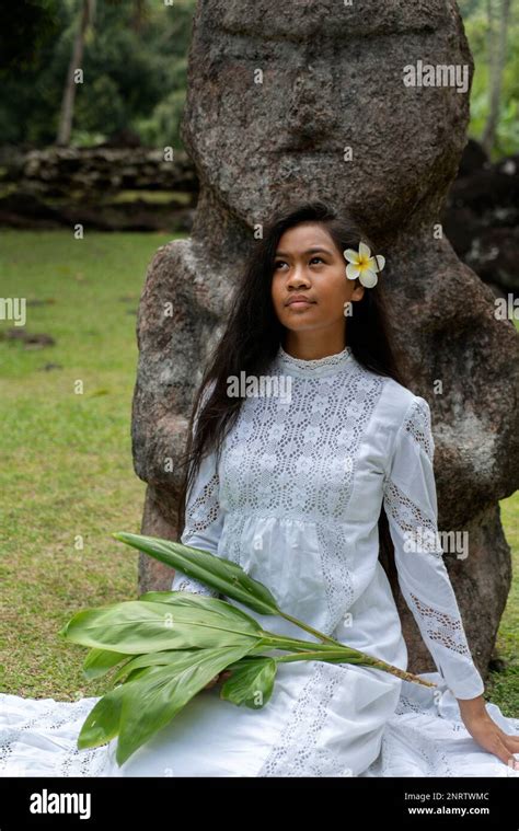 Young Tahitian Woman In Missionary Dress Stock Photo Alamy