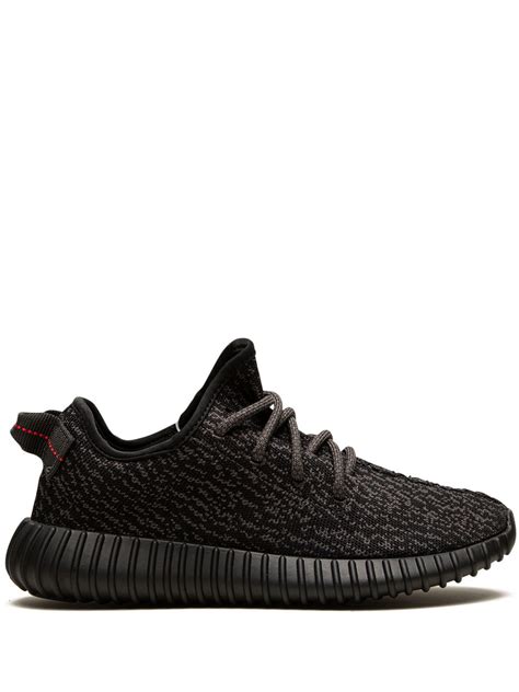 Adidas Yeezy Yeezy Boost Pirate Black Sneakers Black