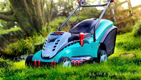 Bosch Rotak 43 LI Ergoflex Cordless Lawnmower Review Slinky Studio