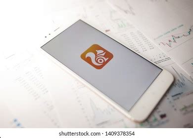 UC Browser Logo Vector (.AI) Free Download