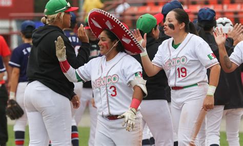 Denise Perezs Eight RBIs Home Run Fuel Mexicos 16 6 Win Over Hong