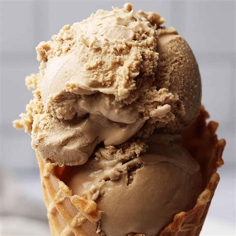 Best Coffee Ice Cream Recipe (2024)