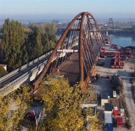 La Fagioli Prosegue Le Operazioni Di Varo Del Nuovo Ponte