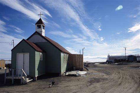 Ellesmere Island Flight From Resolute To Lake Hazen — The Trek Blog