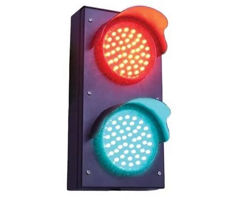 Polycarbonate Led Traffic Signal Light Ip 54 At Rs 9000 In Gandhinagar Id 25564603833