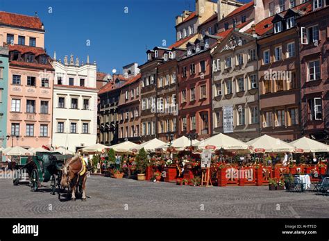 Old Town square in Warsaw Stock Photo - Alamy