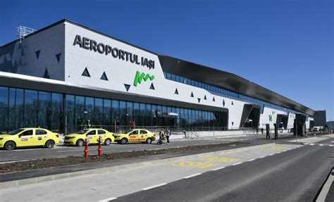 Un Parc Fotovoltaic Va Fi Construit La Aeroportul Din Ia I Pe O