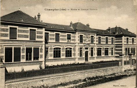 Champier Mairie et Groupe Scolaire France à Champier Cartorum