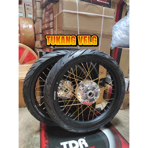 Jual Velg Jari Jari Ring 17 Tapak Lebar Vixion New Atau Vixion Old Lama Ukuran 215 250 Sepaket