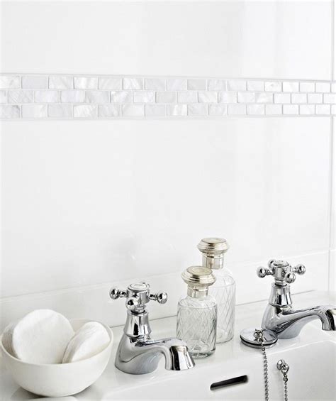 White Bathroom Tiles With Border