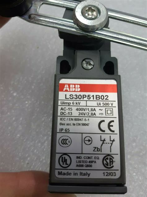 New Ls30p51b02 Abb Limit Switch 1sbv010251r1202 Ebay