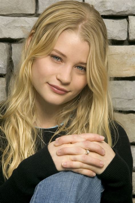 EMILIE DE RAVIN for USA Today, April 2005 – HawtCelebs
