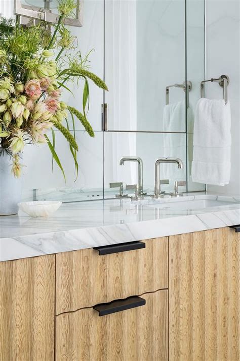 Light Brown Reeded Washstand With Gray Mirror Transitional Bathroom