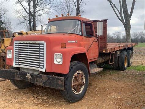 international loadstar  ta flatbed truck inop witcher