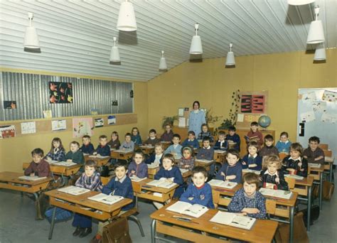 Photo De Classe De 1971 Ecole Professeur Roux Notre Dame De