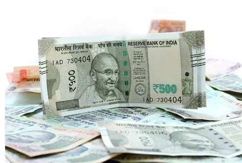 Currency Update Rupee Rises 4 Paise To Close At 83 88 Against US